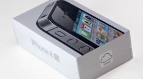 iPhone 4S Teardown by iFixIt