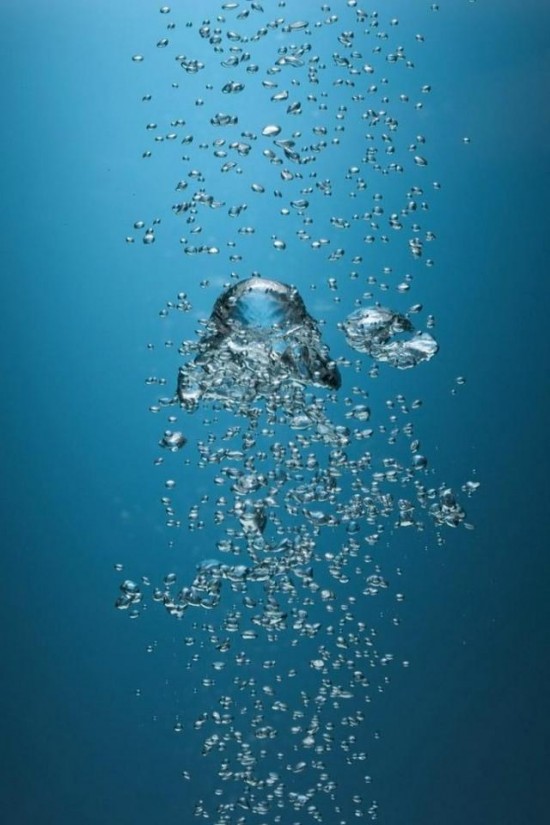 iPhone4-Wallpaper_bubbles