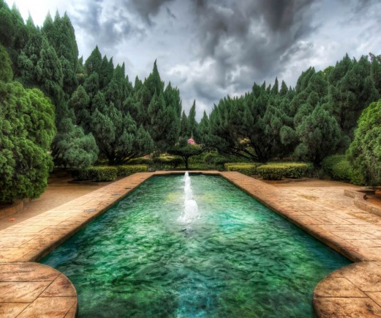 HTC green-water pool