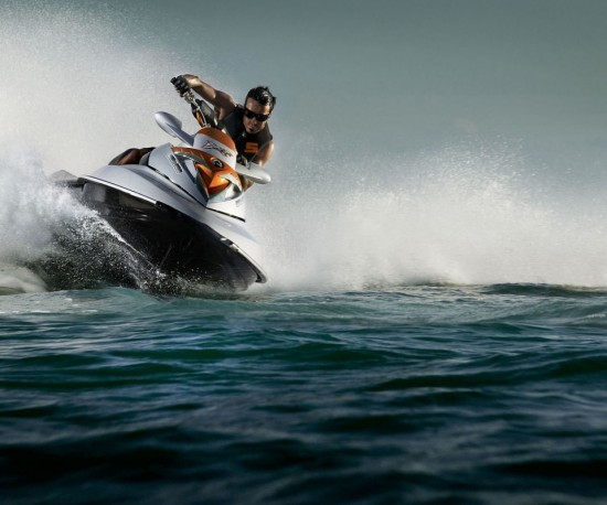 jet-ski wallpaper for htc desire