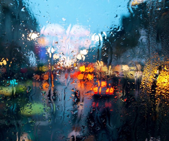 HTC Desire rain Wallpapers