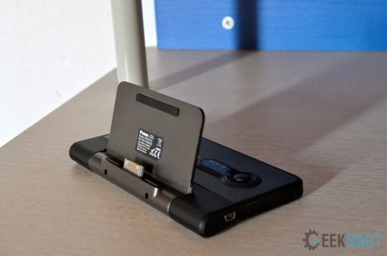 ipad stand battery charger