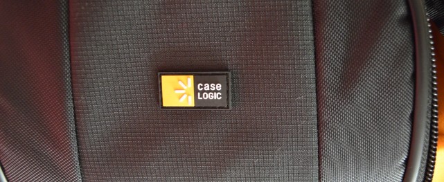 Case Logic SLRC-206 Camera/Laptop Bag Review