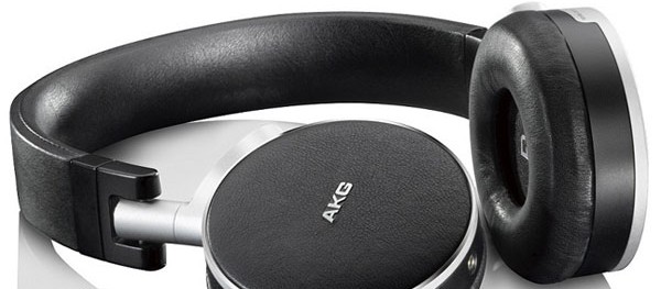 Five Favorite Noise Cancelling Headsets for Your Next Flight