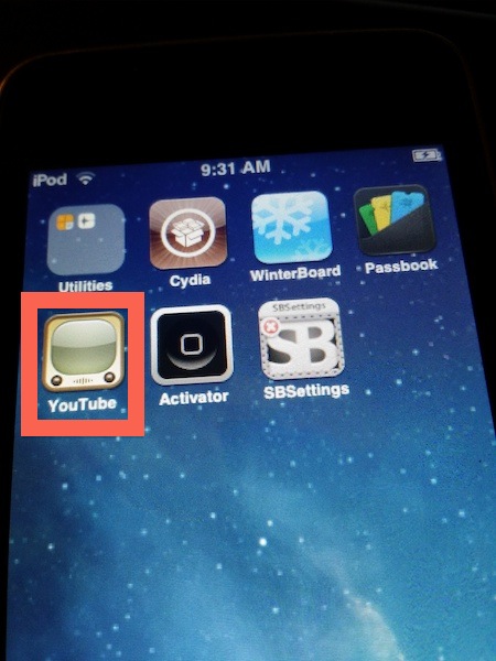 YouTube icon in iOS 5 gets transformation with iFile